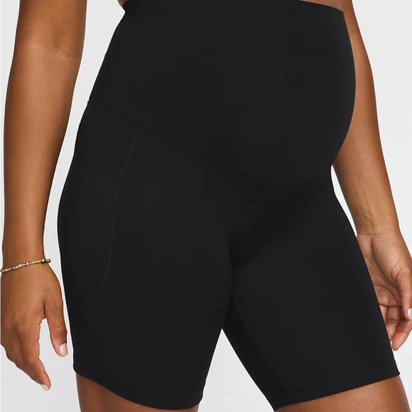 Nike Women's Dri-FIT High-Waisted 8" Biker Shorts With Pockets (Maternity) - Picture 2 of 9